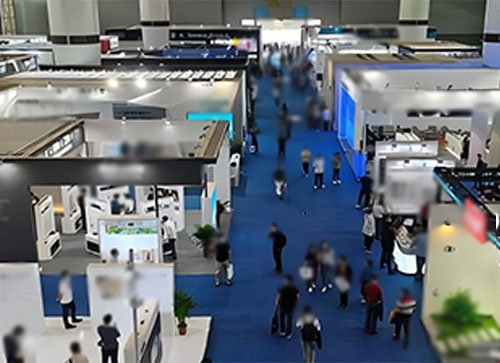 大箐山县展览会