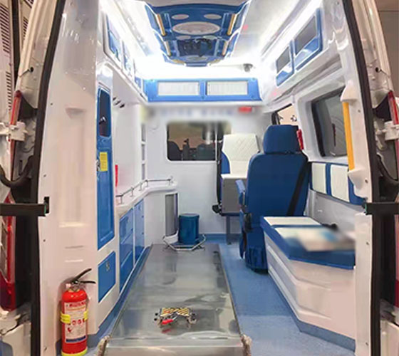 大箐山县车辆内部展示